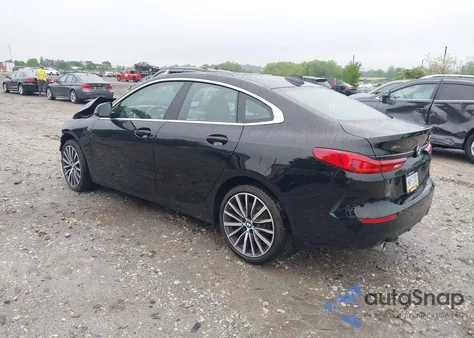 2021 BMW 228I Gran Coupe xDrive z USA, uszkodzony, nr VIN WBA73AK08M7H41082